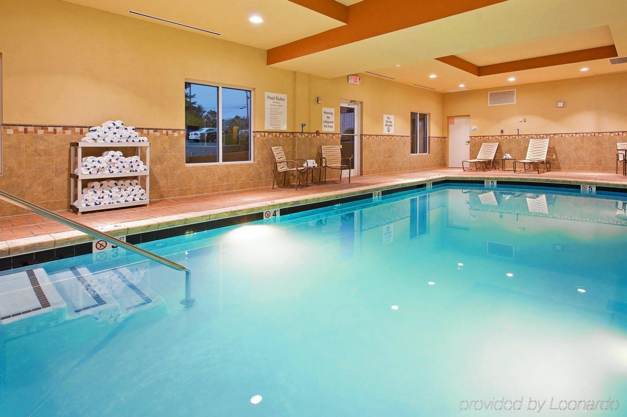 Holiday Inn Express Hotel & Suites Chattanooga Downtown By Ihg Exteriör bild