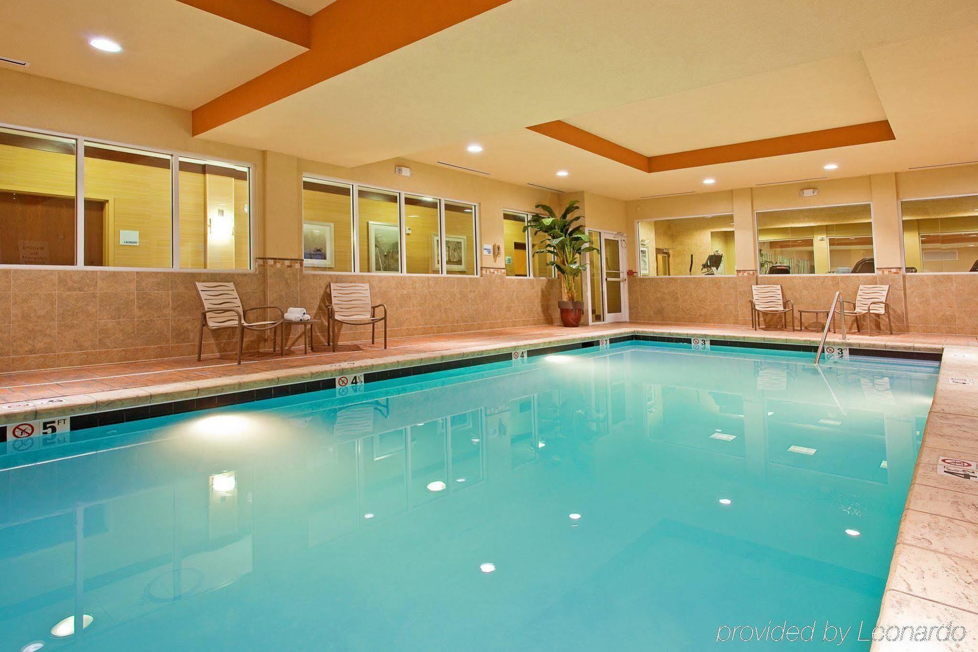 Holiday Inn Express Hotel & Suites Chattanooga Downtown By Ihg Exteriör bild